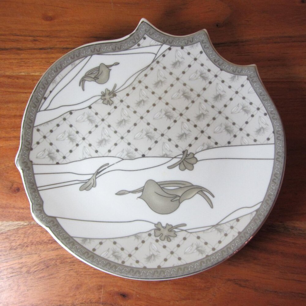 silver & white salad plate peach model japan vintage very unusual shape (W5792)